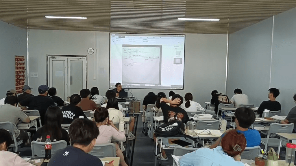 九加一教育信息咨詢 專業化服務助力教育規劃與決策